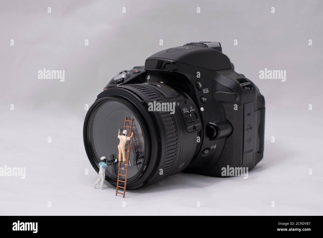 Miniature cameras hi-res stock photography and images - Alamy