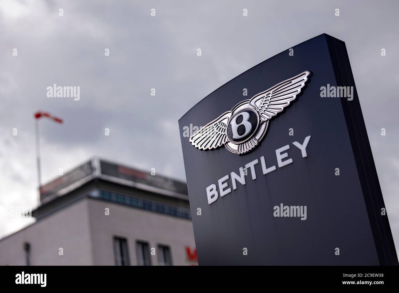 Cologne Deutschland 28th July The Logo Of The Car Manufacturer Bentley Which Has Been Owned By Volkswagen Ag Since 1998 And Has Been The Official Supplier To The British Royal Family