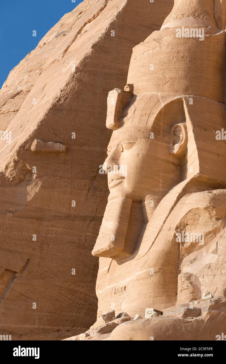 Colossal statue at the great temple of Ramesses II, Abu Simbel, Egypt Stock Photo