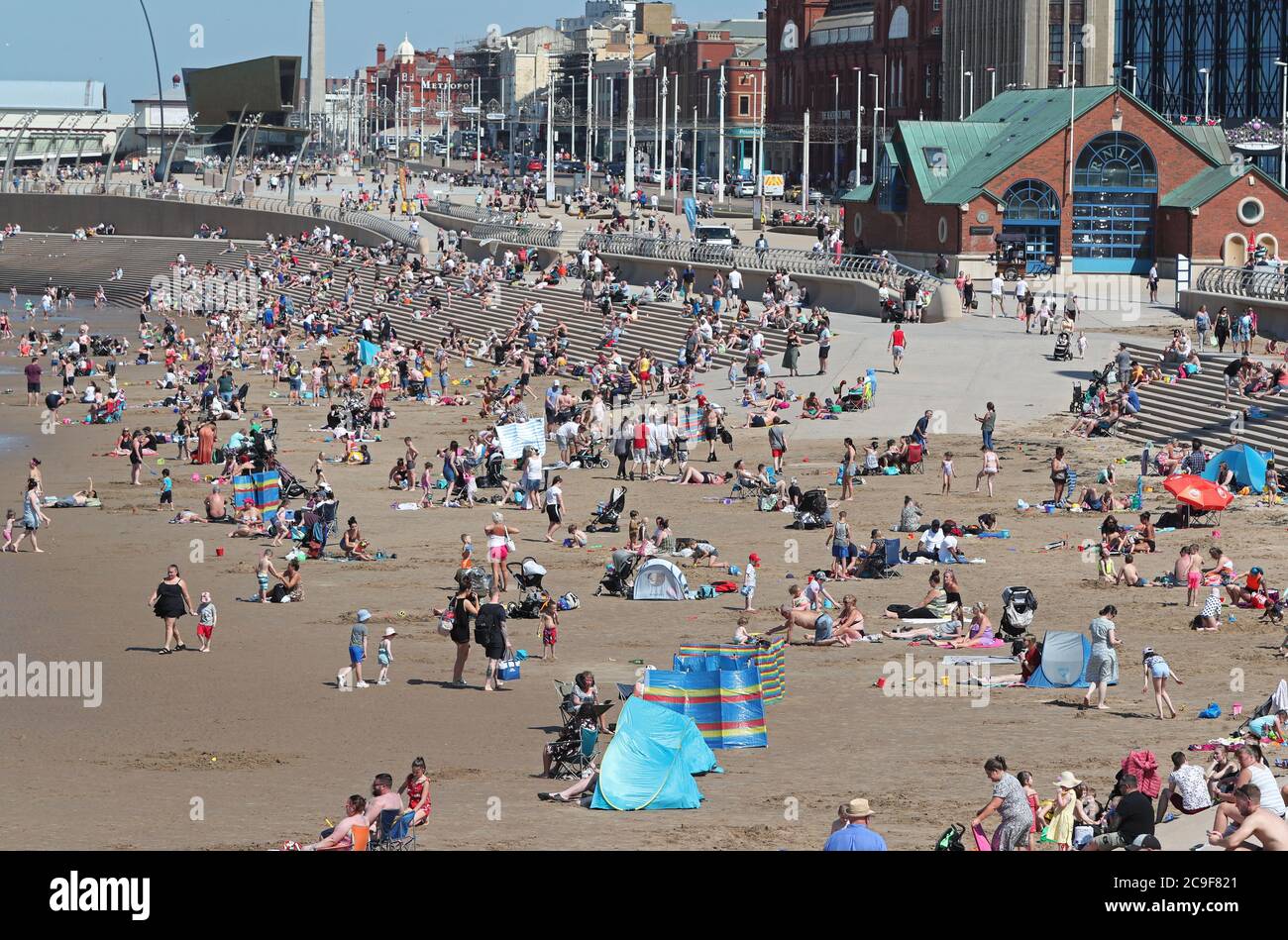 Temperatures even nudging into 35c 95f hires stock photography and