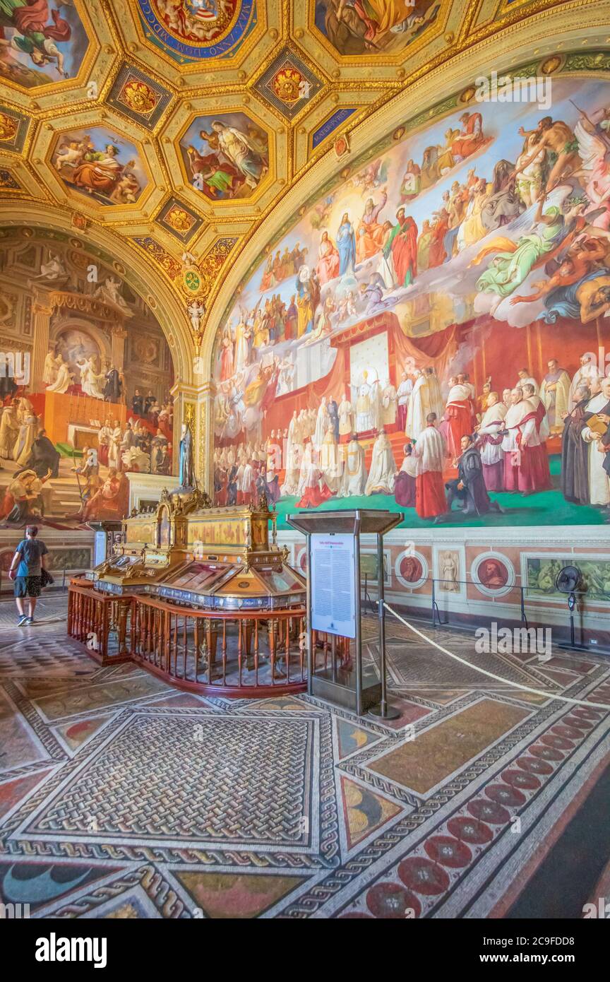 Vaticane The Vatican Museums are an immense collection of artifacts, frescoes ...