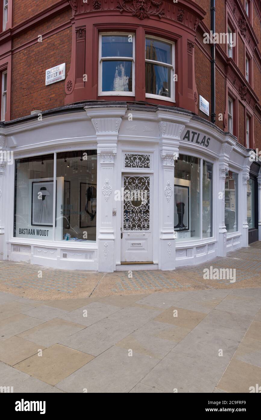 The Atlas Gallery, a commercial photography gallery space in Dorset Street, Marylebone, London, England, UK Stock Photo
