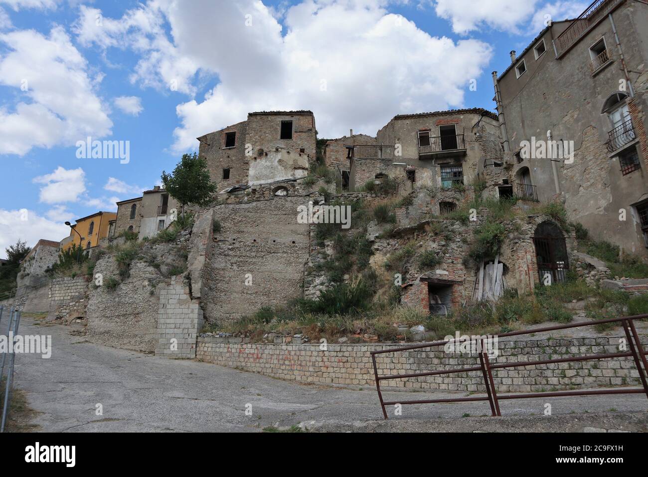 Calitri - Scorcio del borgo vecchio Stock Photo