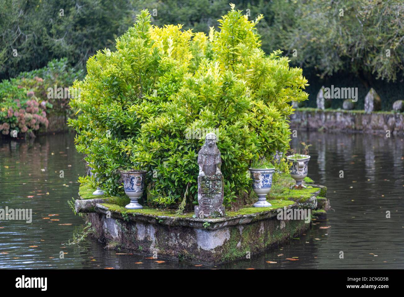 Pond with the stone boat. , Pazo de Oca, A Estrada, Galicia, Spain Stock Photo