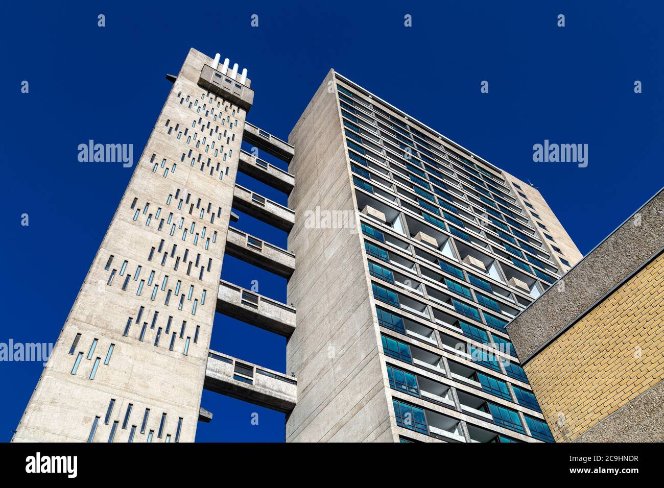 Brutalist style residential high-rise Balfron Tower by architect Ernő Goldfinger at the Brownfield Estate in London, UK Stock Photo