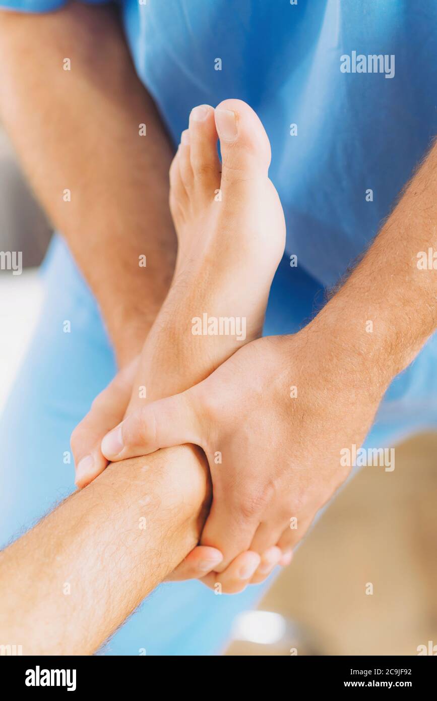 Chiropractic foot adjustment Stock Photo Alamy