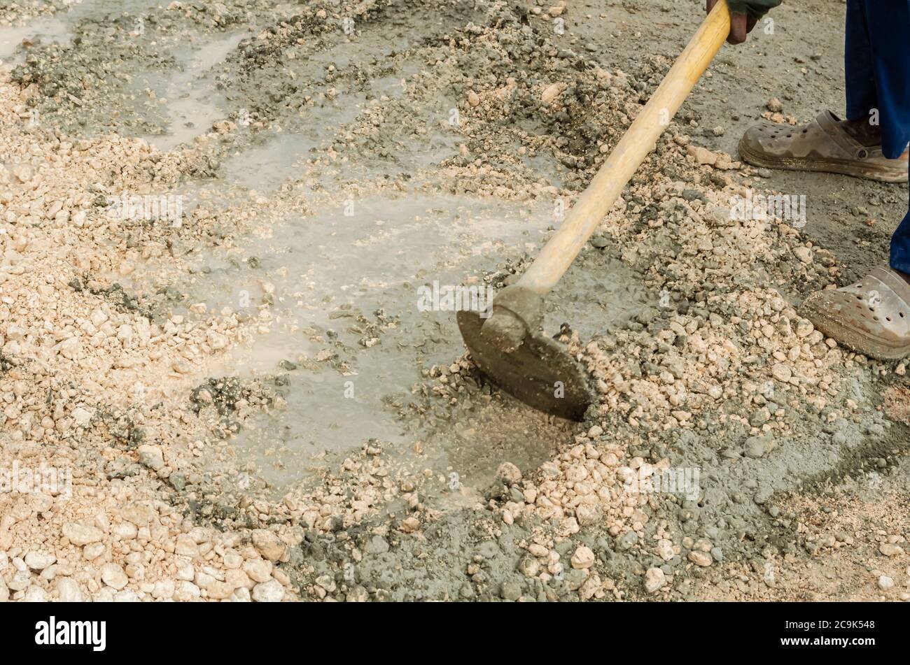 Mortar hoe hires stock photography and images Alamy