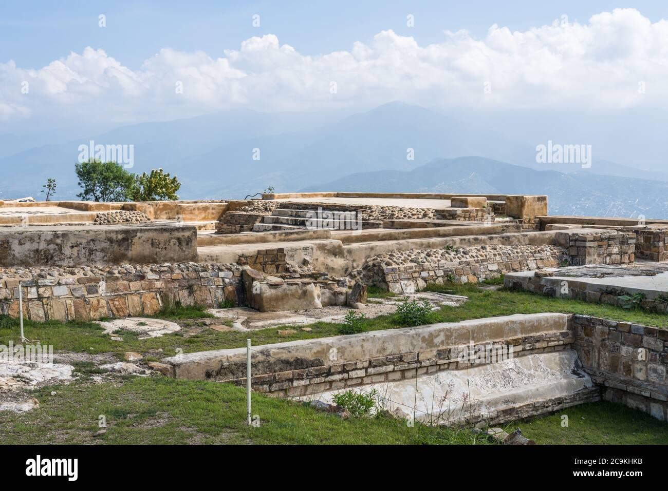 The East House or Casa de Oriente in the ruins of the Zapotec city of Atzompa, near Oaxaca, Mexico. Stock Photo