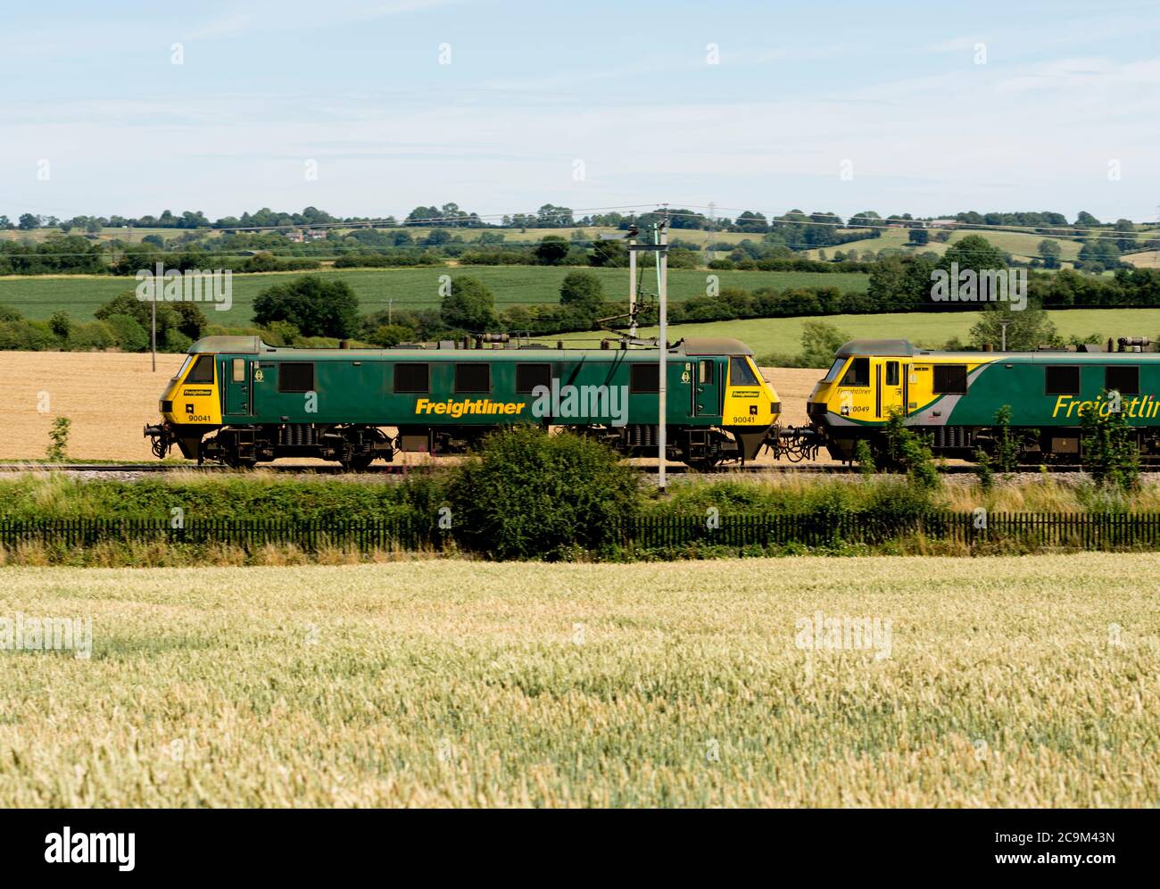 Class 90 loco hi res stock photography and images alamy