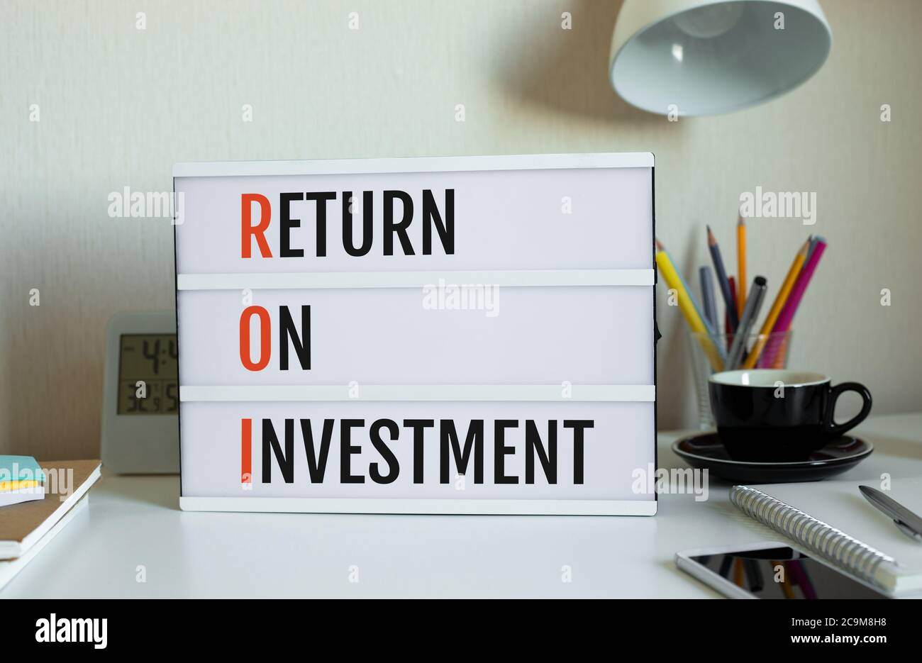 Return on investment concepts.business success.invester plan.profit and growth.stock market situation Stock Photo