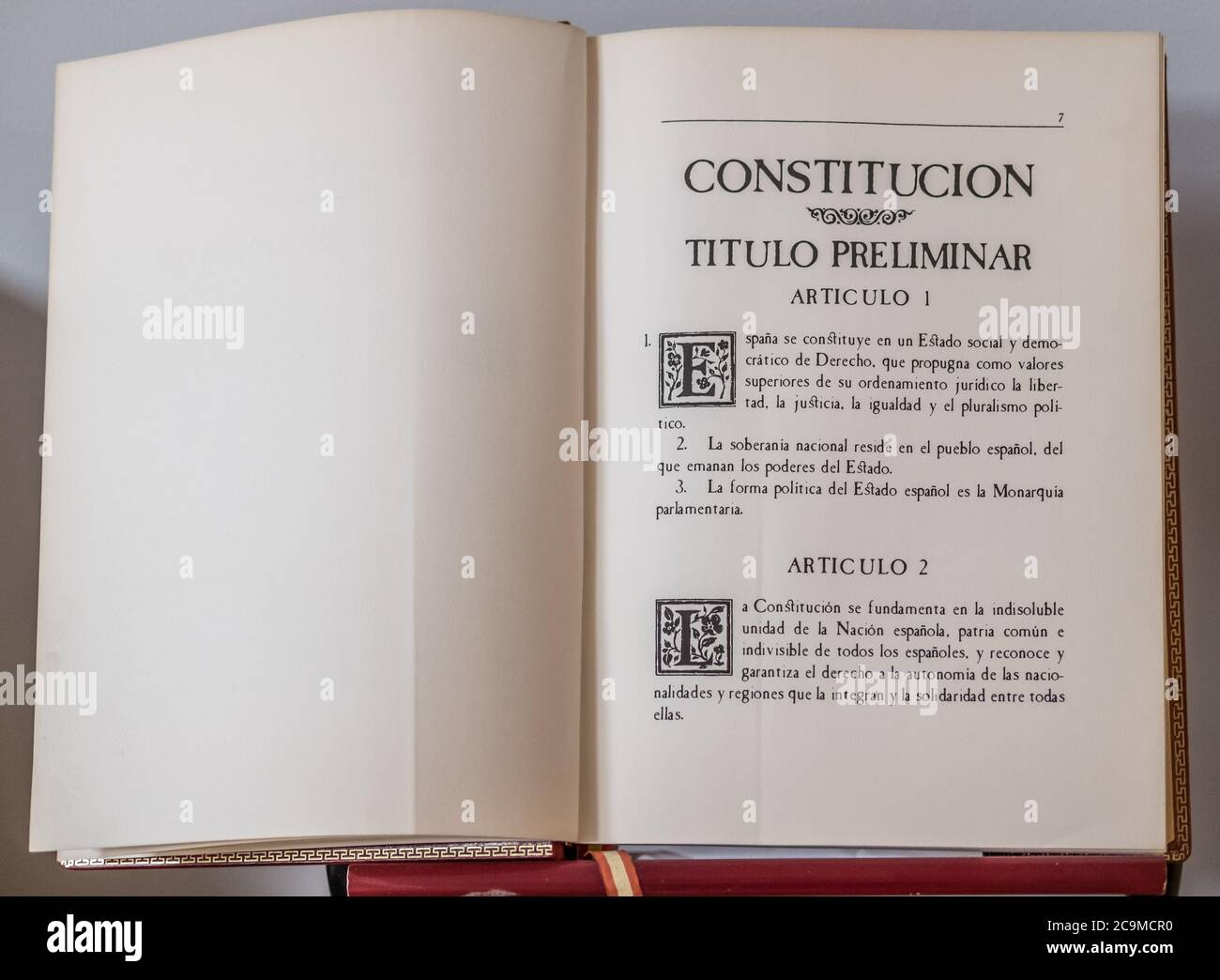first article book of the spanish constitution, rule of law spain