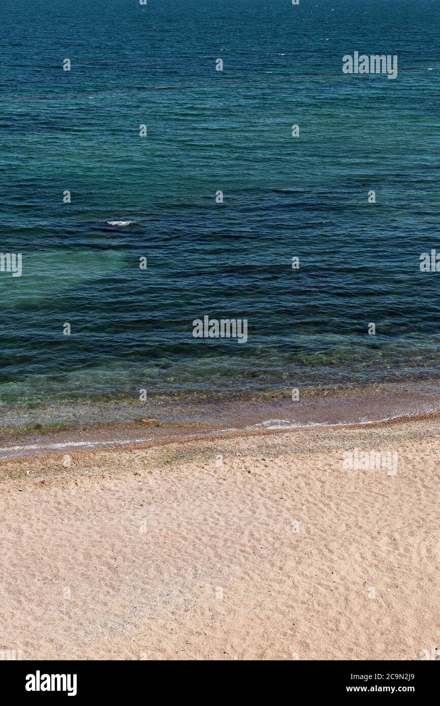 Empty sea shore sand hi-res stock photography and images - Alamy