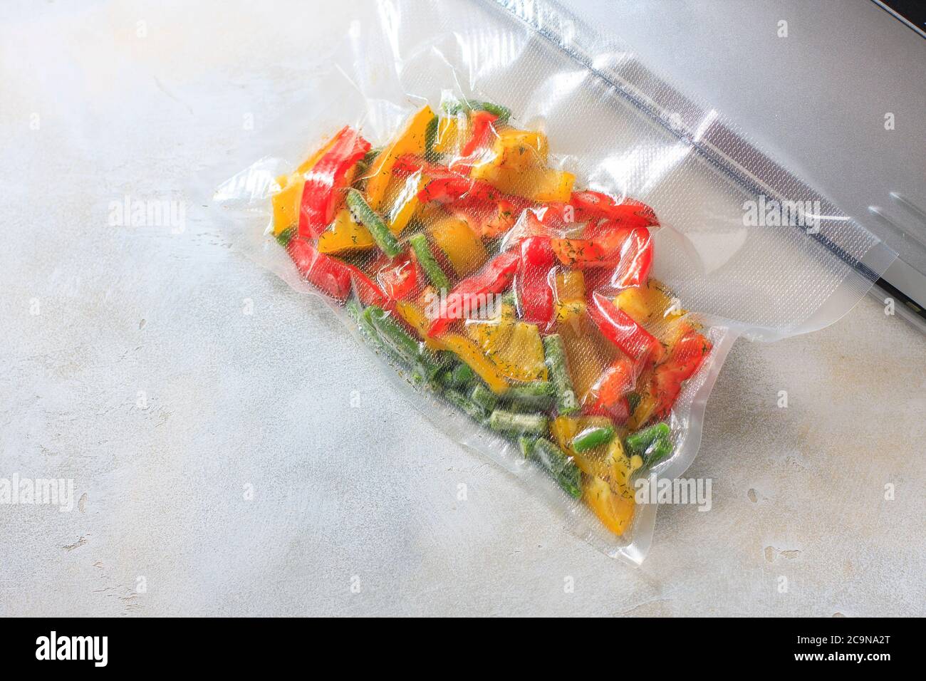 Vacuum packed clothes hi-res stock photography and images - Alamy