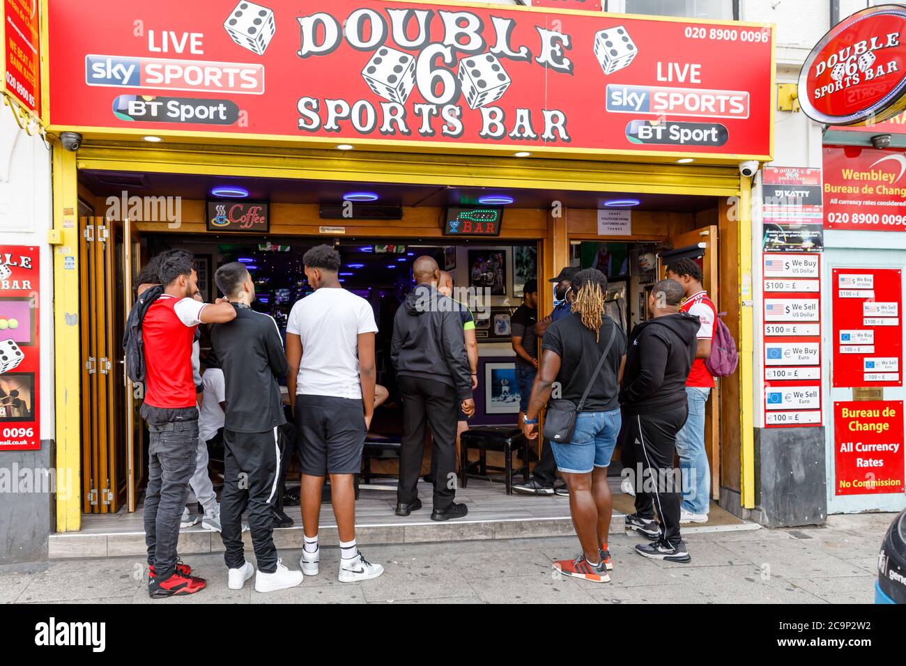 Sports wembley hires stock photography and images Alamy