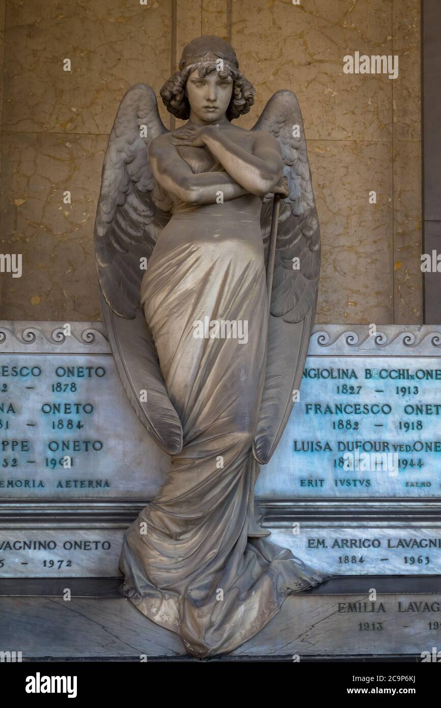 Angel sculpture by Giulio Monteverde for the Oneto family monument