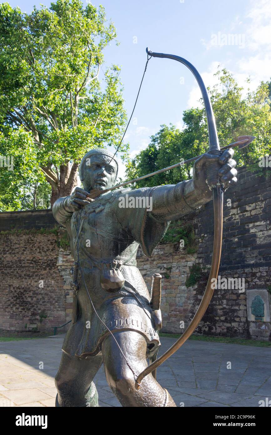 Robin Hood Statue, Nottingham Castle, Castle Road, Nottingham, Nottinghamshire, England, United Kingdom Stock Photo