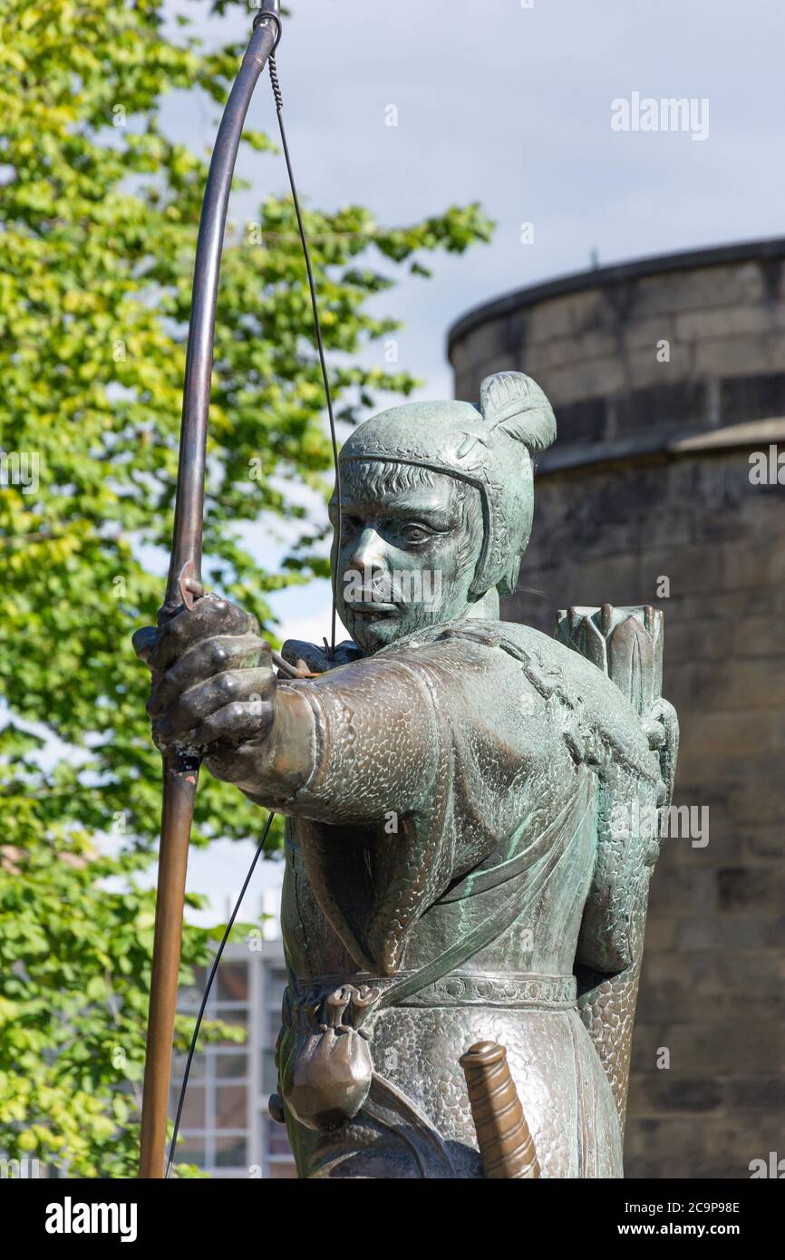 Robin Hood Statue, Nottingham Castle, Castle Road, Nottingham, Nottinghamshire, England, United Kingdom Stock Photo