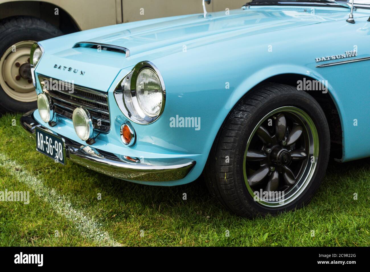 1966 datsun roadster hi-res stock photography and images - Alamy 1966 datsun roadster hi-res stock photography and images - Alamy