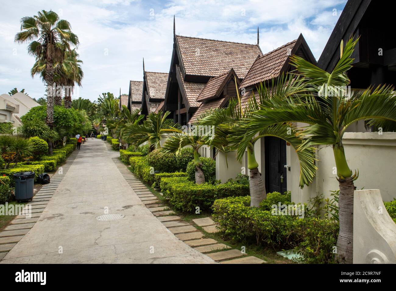 Beijing, China. 02nd Aug, 2020. Luxury villas area in Yalong Bay National Resort in southeast Sanya, Hainan, China on 02/08/2020 Hainan is the most visit Chinese area during the summertime. It is called Hawaii of China. However tourism and related businesses have suffered due the COVID-19 outbreak this year. by Wiktor Dabkowski | usage worldwide Credit: dpa/Alamy Live News Stock Photo