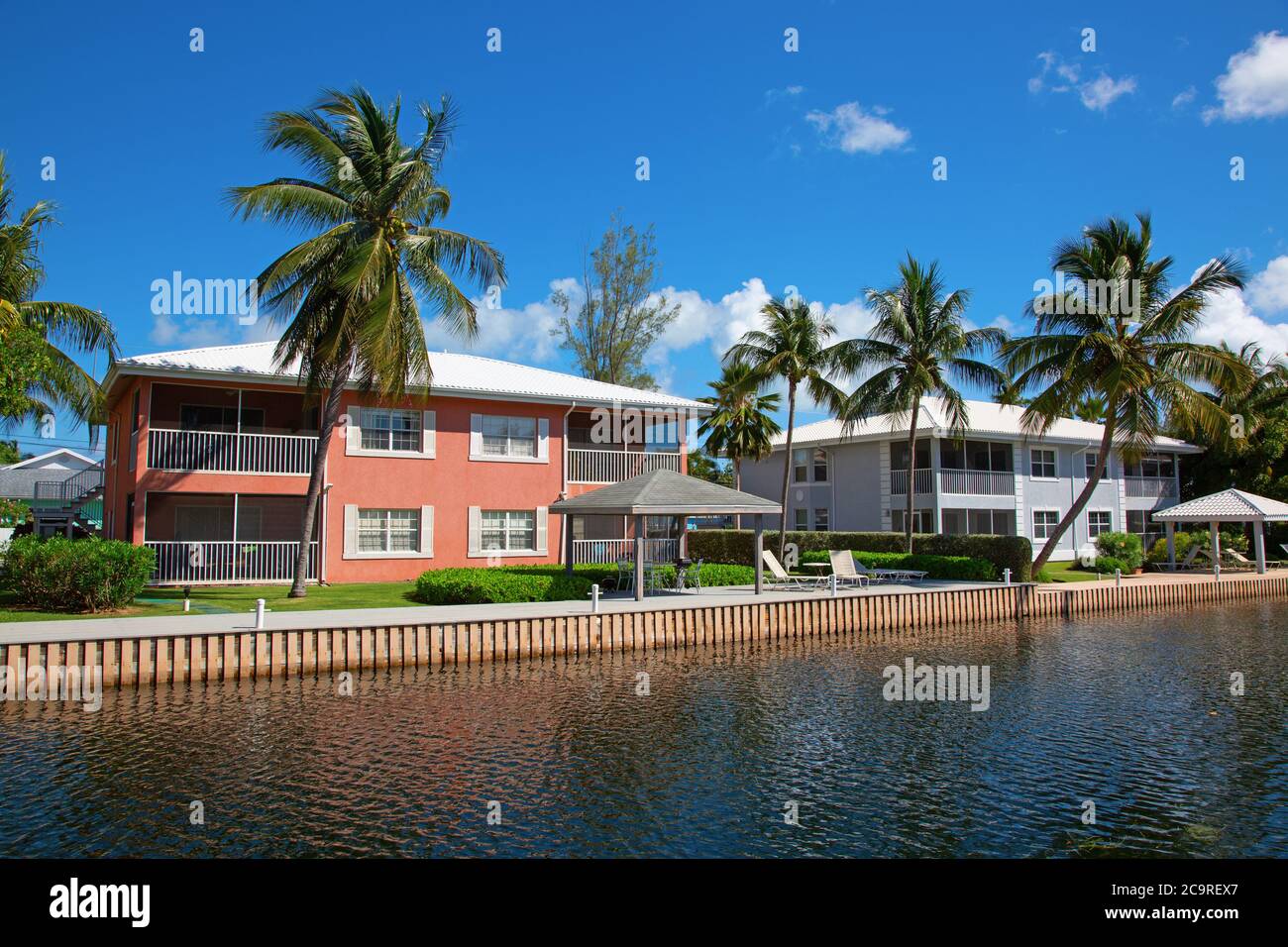 Luxury houses on the Grand Cayman island Stock Photo Alamy
