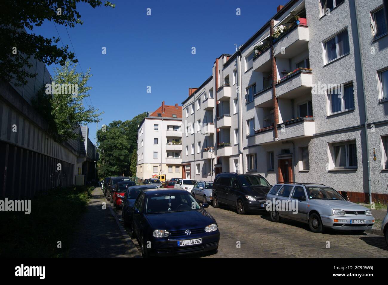 Staakener Straße in Höhe Hausnummer 7, Blickrichtung West Stock Photo
