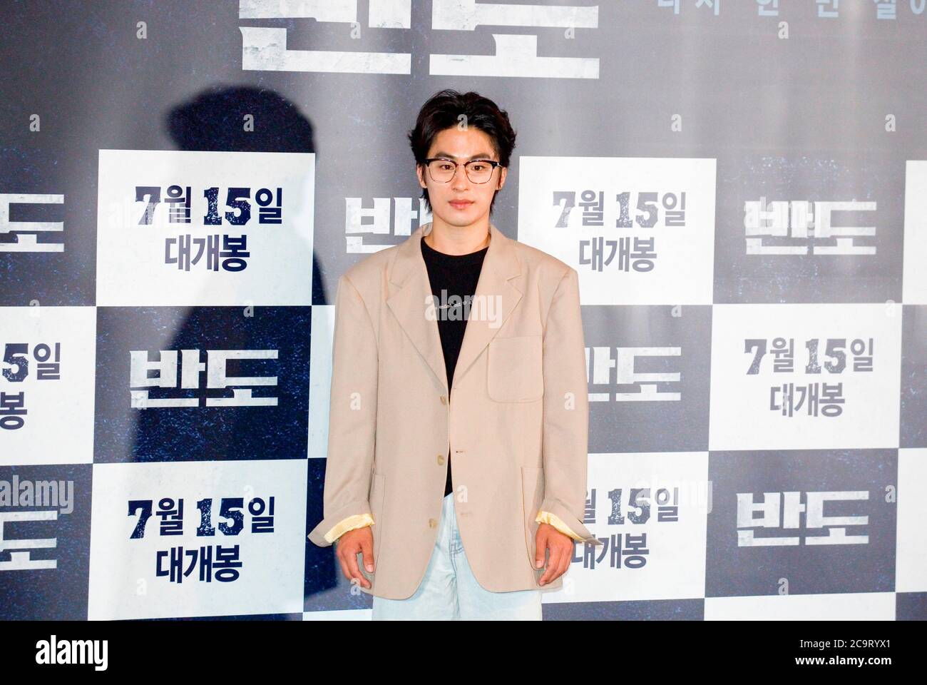 Koo Kyo Hwan July 9 South Korean Actor Koo Kyo Hwan Attends A Press Conference For Movie Peninsula In Seoul South Korea Movie Peninsula Is A Sequel To 16 Zombie Blockbuster Train