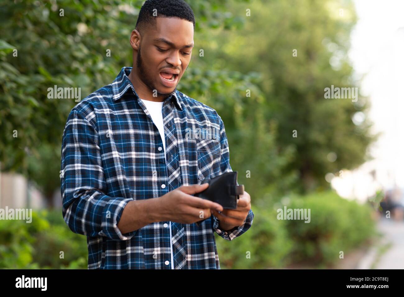 Black guy hires stock photography and images Alamy