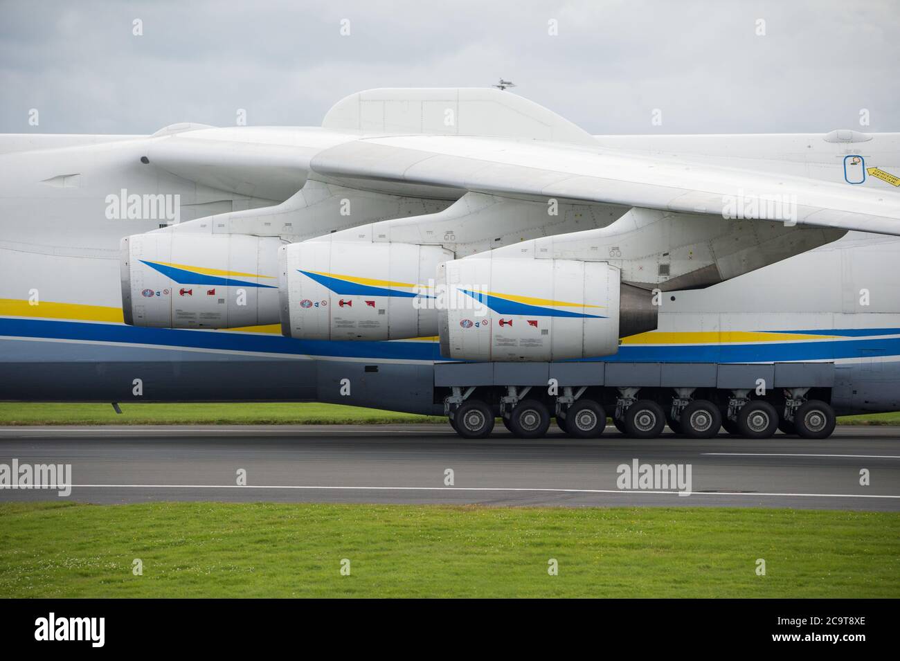 Ivchenko progress d 18t turbofan engines hi-res stock photography and ...