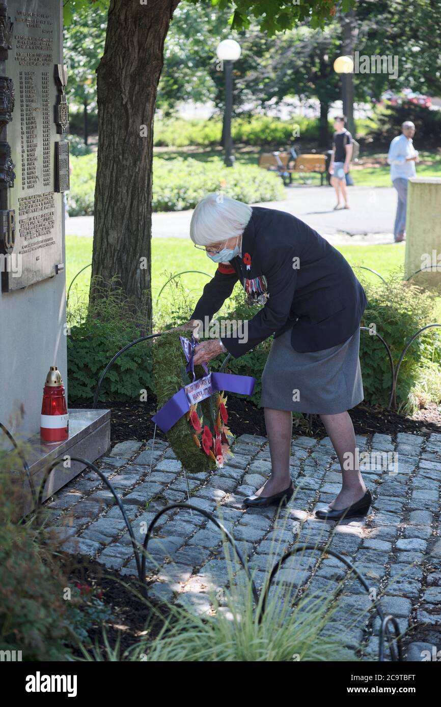 Members of the Polish Combatant's (veterans) Association in Canada, Branch 8 (Ottawa) at a wreath memorial ceremony in remembrance of Warsaw Uprising Stock Photo