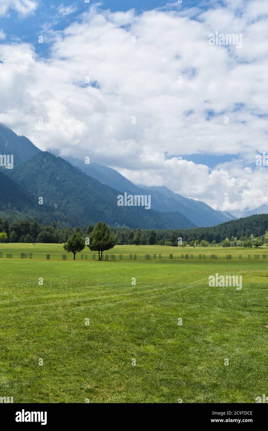 Eye catching view hires stock photography and images Alamy