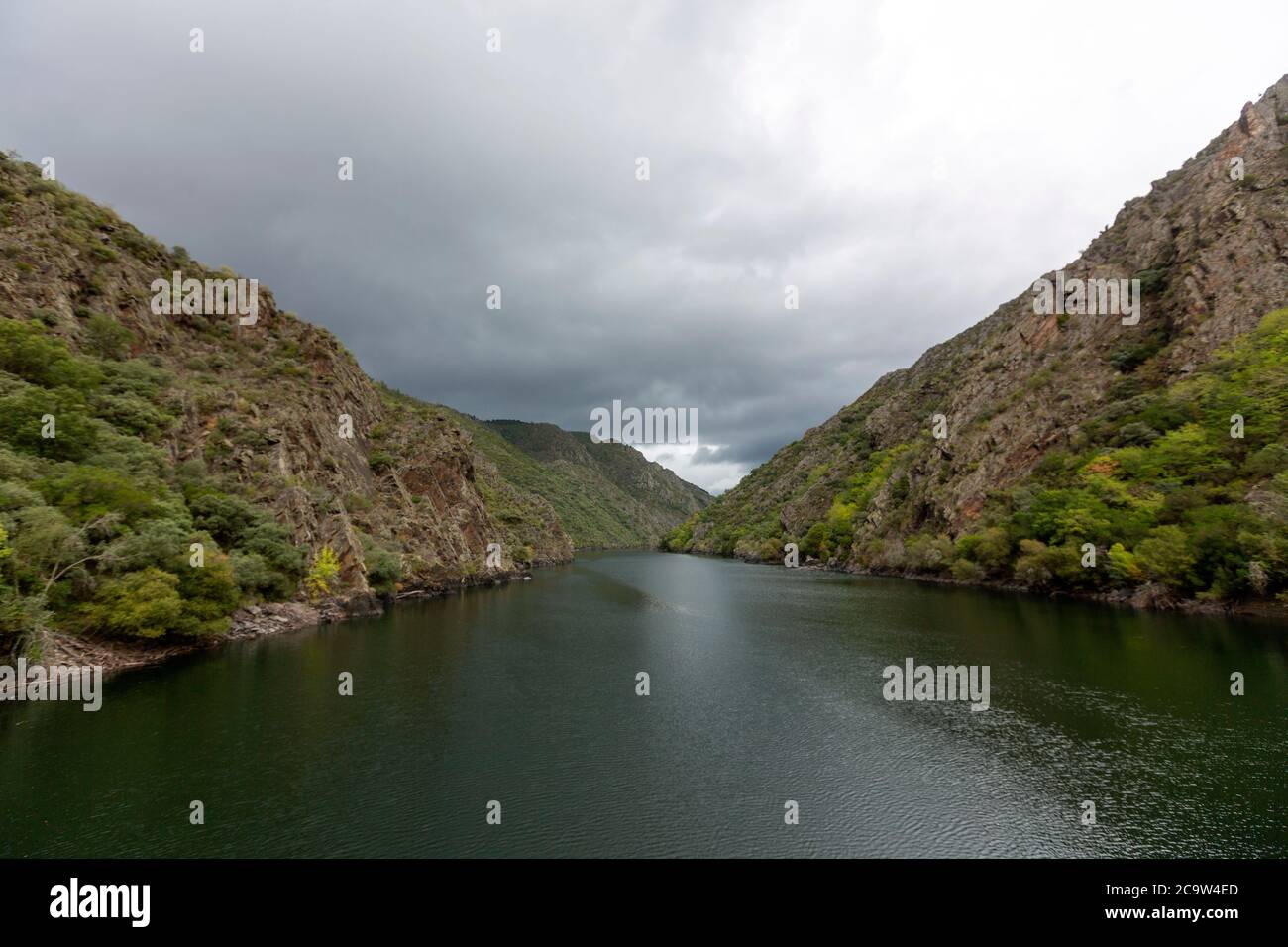 View of the Rio Sil, Lugo province, Galicia, Spain Stock Photo - Alamy