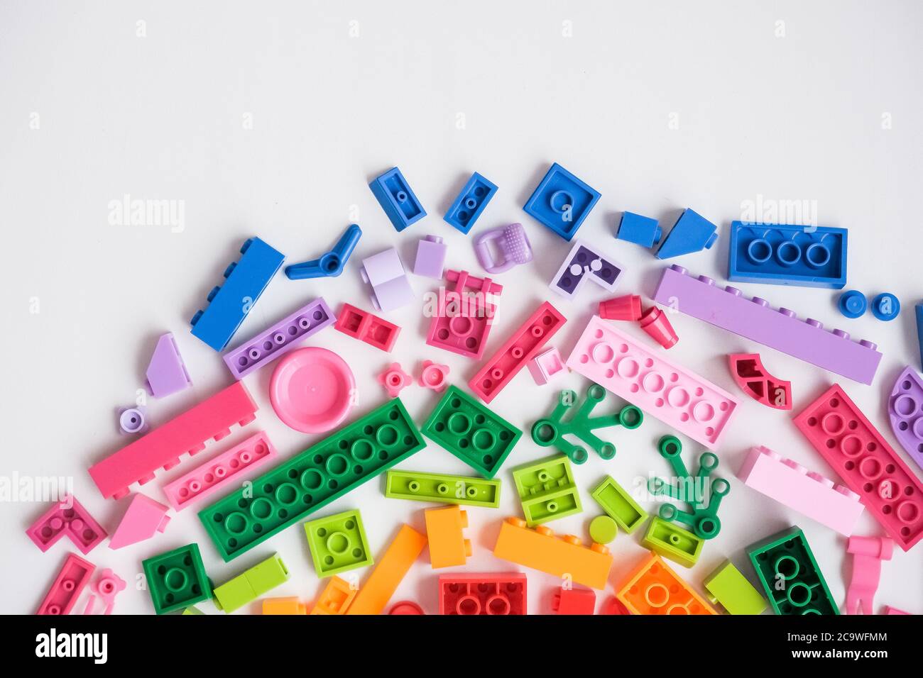 Toys background. Colorful cubes and plastic construction blocks frame ...