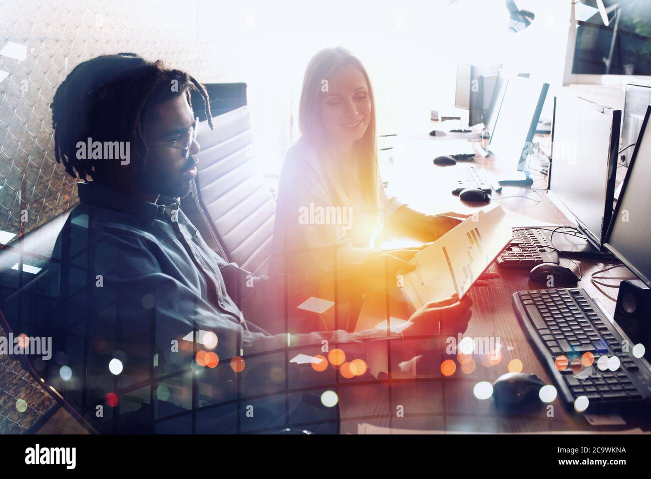 Woman man teamwork together hi-res stock photography and images - Alamy