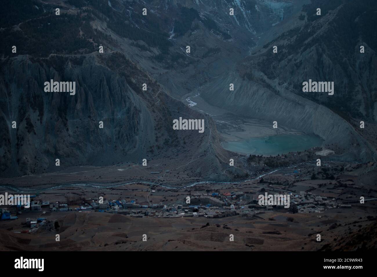 Above Manang mountain village and glacier lake, trekking Annapurna circuit, Nepal Stock Photo