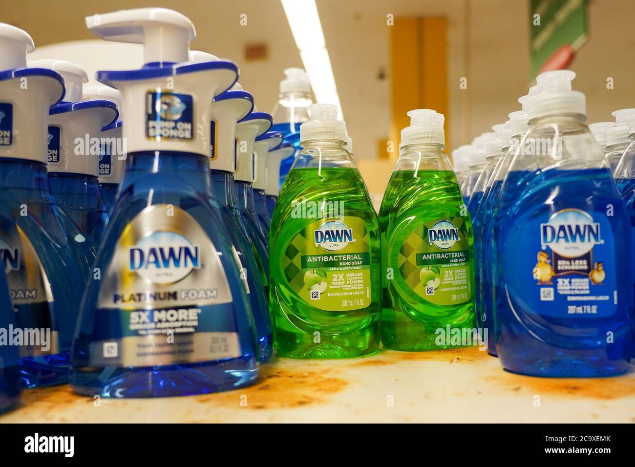 Dawn Soap Stock Photo - Download Image Now - Blue, Cleaning, Cleaning  Product - iStock
