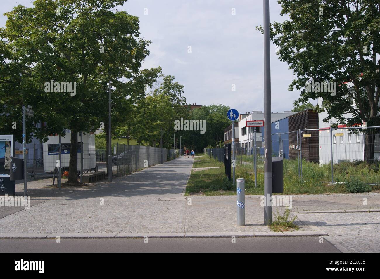 Hermann-Schmidt-Weg Ecke Westerwaldstraße im Falkenhagener Feld in Berlin-Spandau Stock Photo