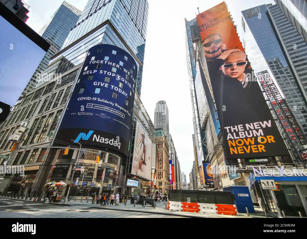 Covid new york hi-res stock photography and images - Alamy