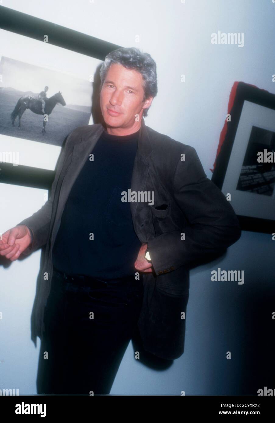 Los Angeles, California, USA 27th February 1996 Actor Richard Gere attends the exhibition of his photographs 'Zanskar and Tibet' on February 27, 1996 at the  Fahey/Klein Gallery in Los Angeles, California, USA. Photo by Barry King/Alamy Stock Photo Stock Photo