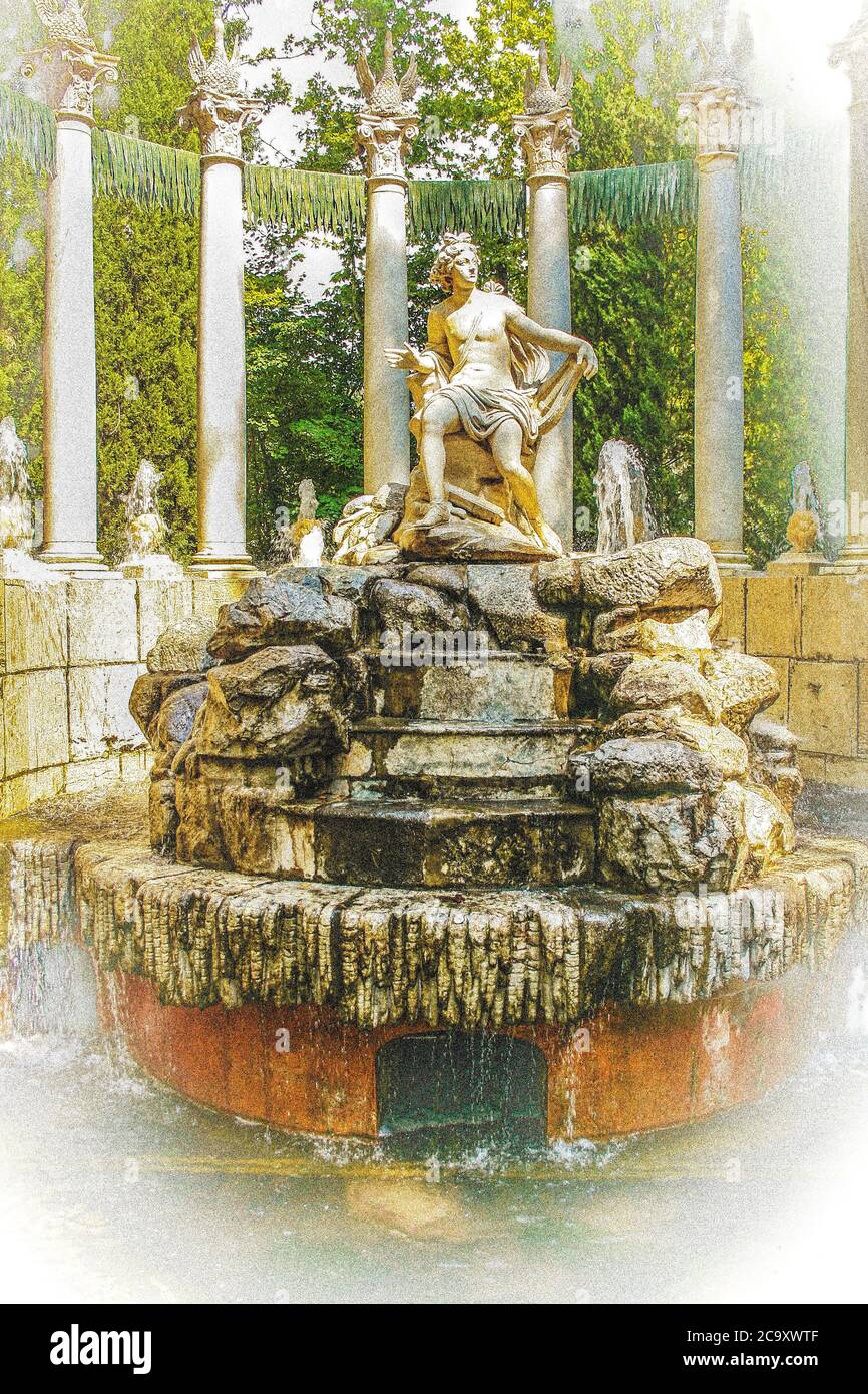 Apollo fountain hi-res stock photography and images - Alamy