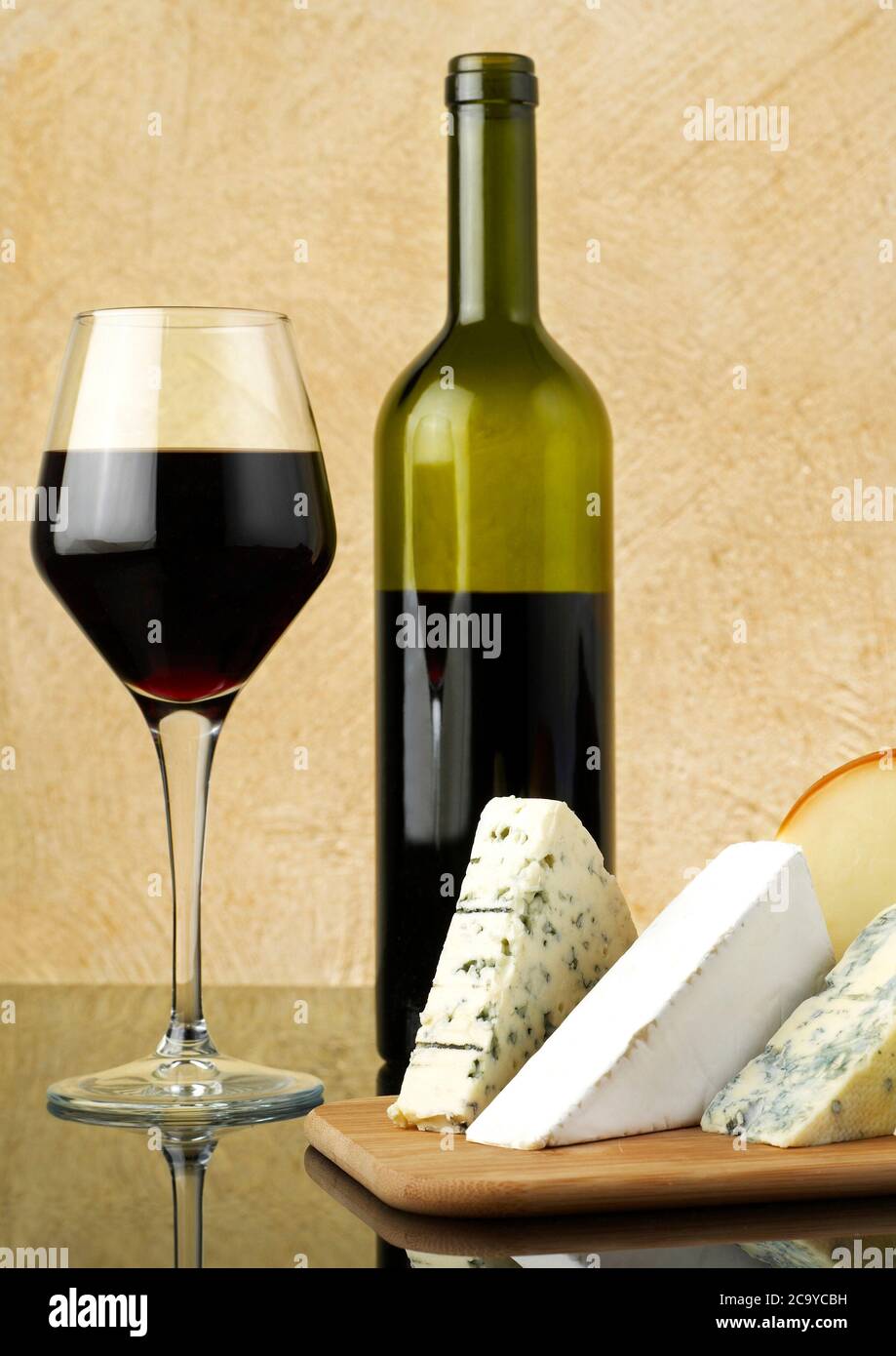 Red wine and cheese Stock Photo Alamy