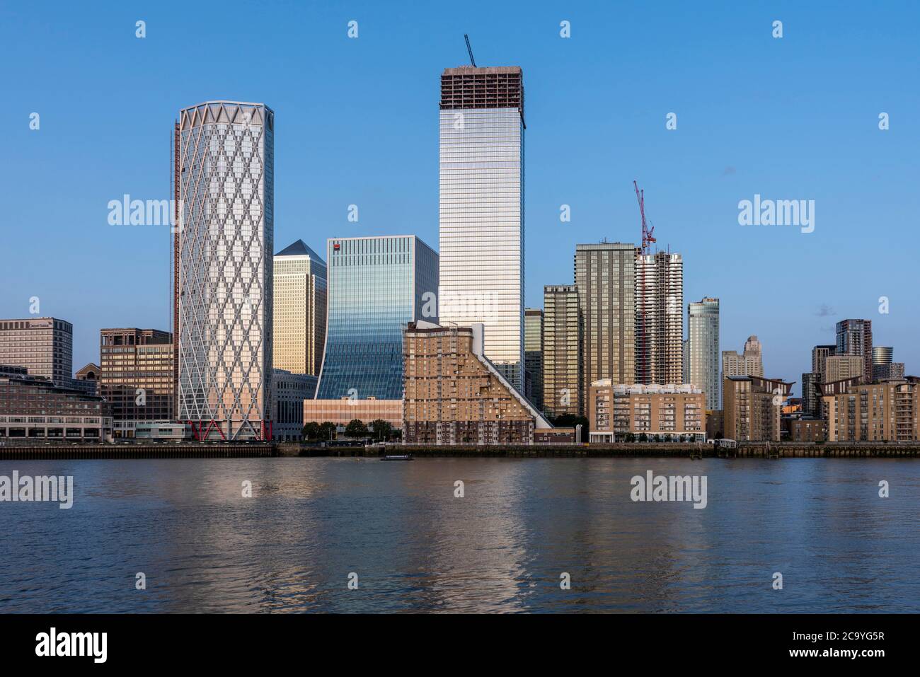 View of the west side of the Isle of Dogs, from left to right: Newfoundland building, Canary Wharf Tower, Societe Generale Landmark Pinnacle, Cascades Stock Photo