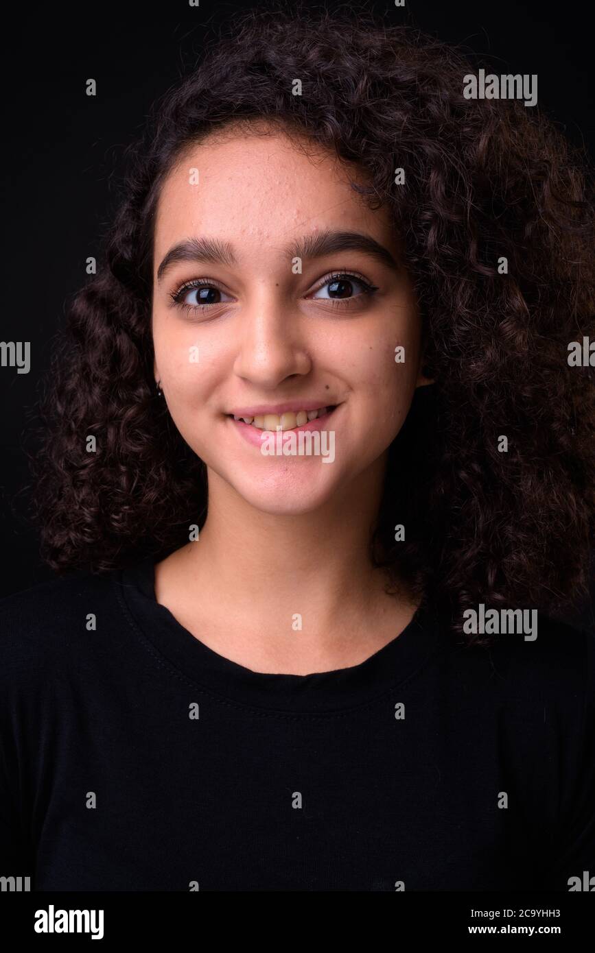 Pretty Persion Beautiful Persian Girl Persian Girl Beautiful Children Beauty 850x1390