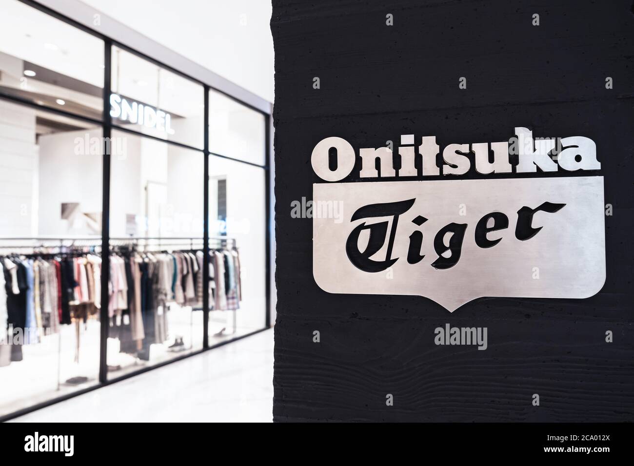 Onitsuka tiger icon sign and brand shop 
