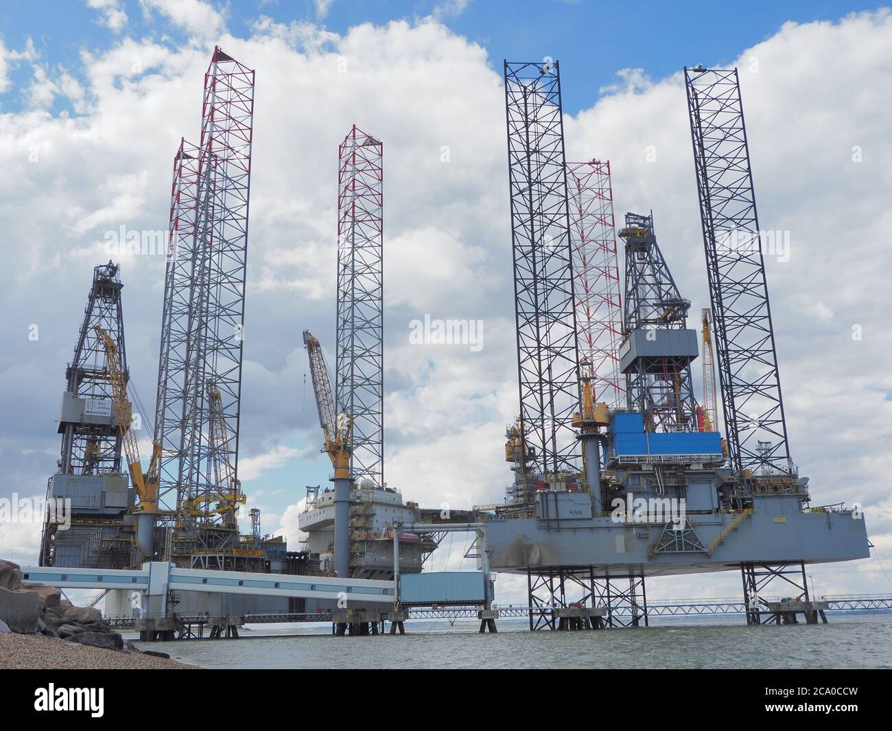 Oil rig prospector 1 hi-res stock photography and images - Alamy