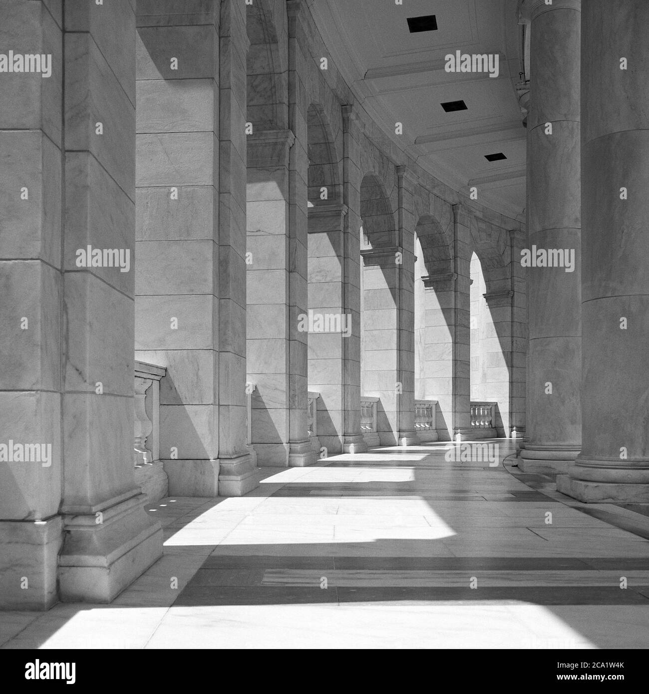 Sweeping curve sunlit at Arlington National Cemetery monument Stock Photo