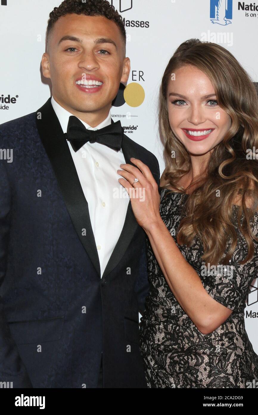 LOS ANGELES NOV 30 Chari Hawkins, Guest at the Ebony Power 100 Gala