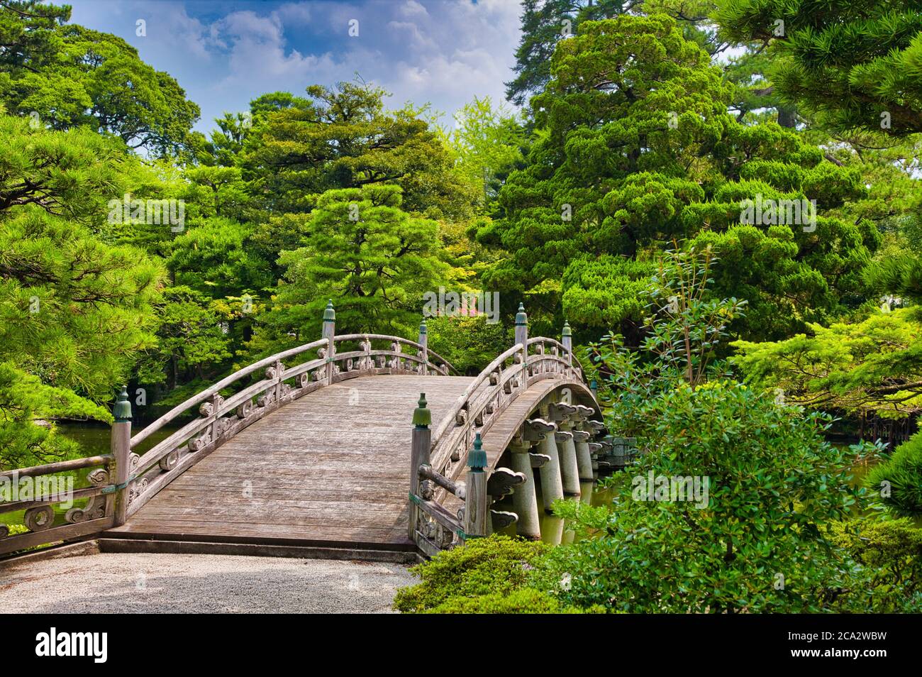 Oikeniwa Garden, Keyakibashi Bridge, Kyoto Imperial Palace, Kyoto, Japan Stock Photo