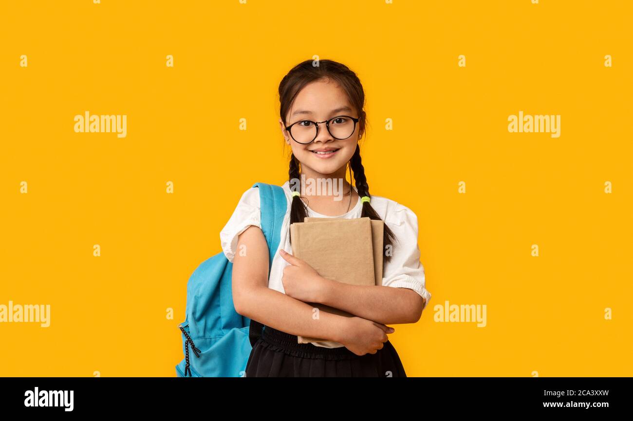 Japanese school girl hi-res stock photography and images - Alamy