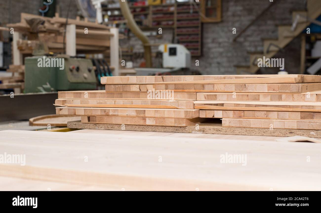 where to buy wood boards for crafts