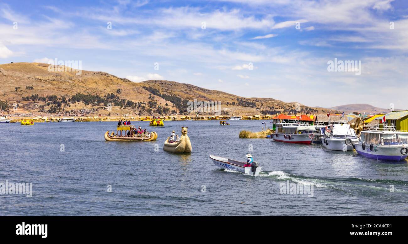 Puno, Peru - september 27, 2018: Uros Floating islands in Titikaka lake at the Border between Peru and Bolivia, in Peru Stock Photo